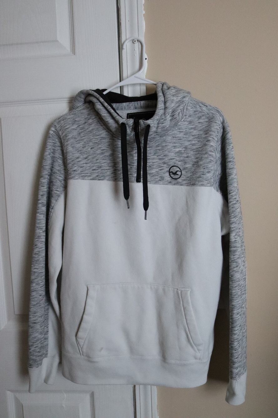 Hollister California Men’s Hoodie - Gray & White Colorblock - Size L